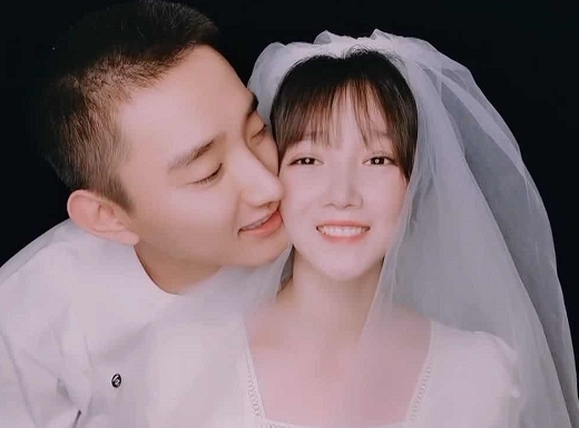 于小彤陈小纭婚纱照 于小彤陈小纭差几岁?