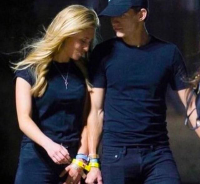 荷兰弟恋情曝光 荷兰弟恋情曝光牵手