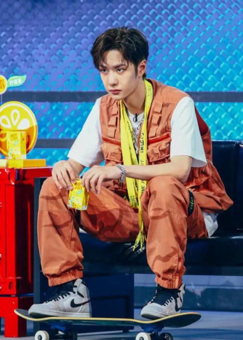 汪涵现场录音曝光 汪涵骂王一博粉丝