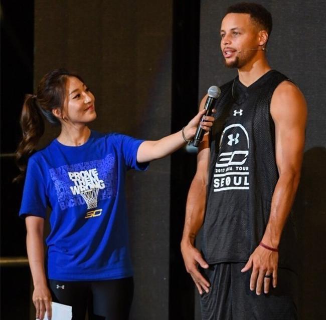 媳妇传球必须进  完成空接暴扣!