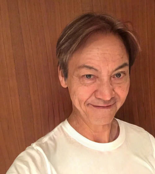 陈伟霆老年妆 陈伟霆晒老年妆