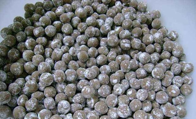 喝奶茶胃里百颗珍珠 摊大事了!